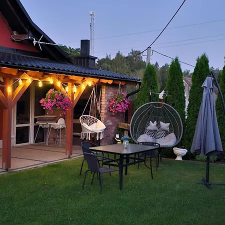 - 100 Krokow Do Jeziora Na Kaszubach